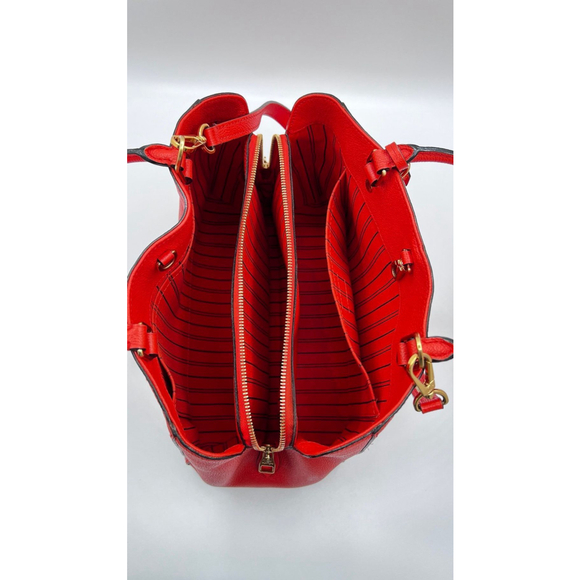 Louis Vuitton Red Montaigne Monogram MM Leather Tote Bag - Picture 4 of 12